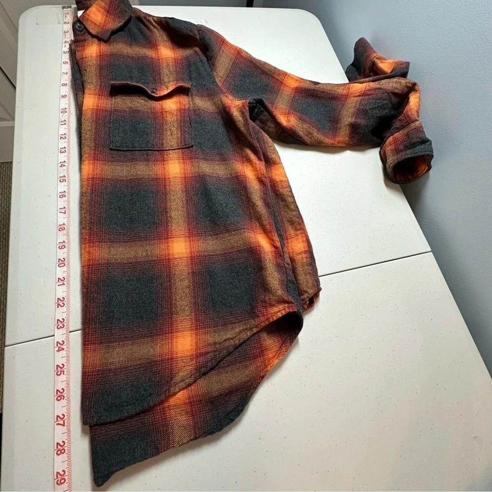 Old Navy Womens The Boyfriend Flannel Shirt Size‎ M ASO Swiftie Evermore Country
